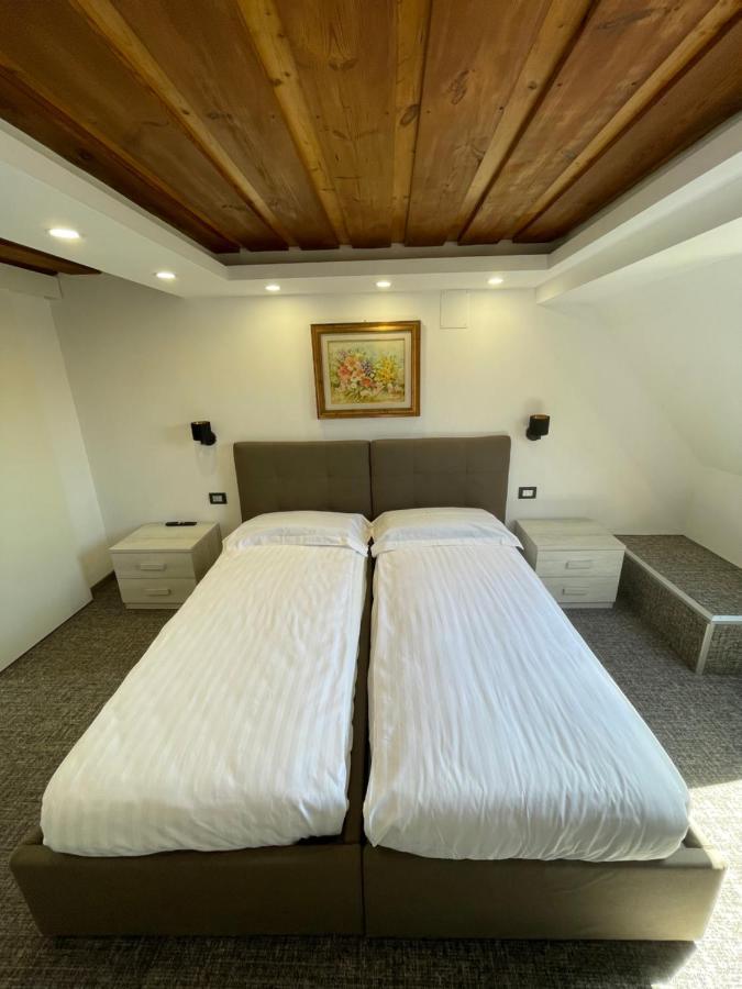 Villa Quattro Ducati Kirchheim unter Teck Esterno foto